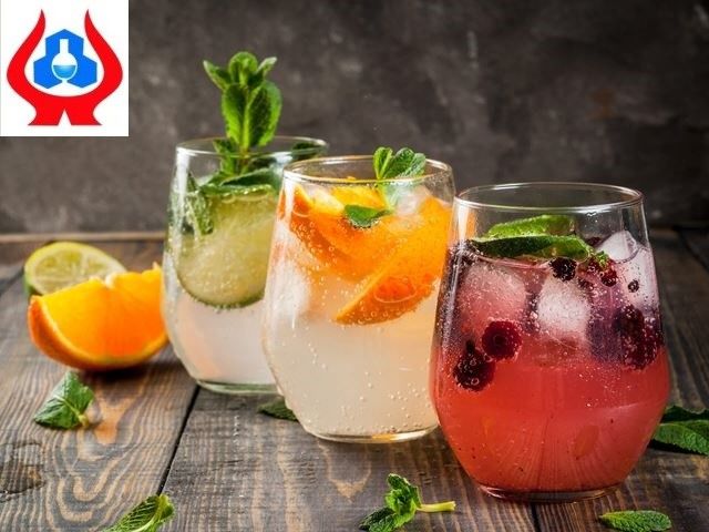 সাদা বা হালকা হলুদ পাউডার এবং গ্রানুলার সিএমসি ফুড অ্যাডিটিভ পিএইচ মান 6.0-8.5 খামির ছাঁচ ≤100cfu/g